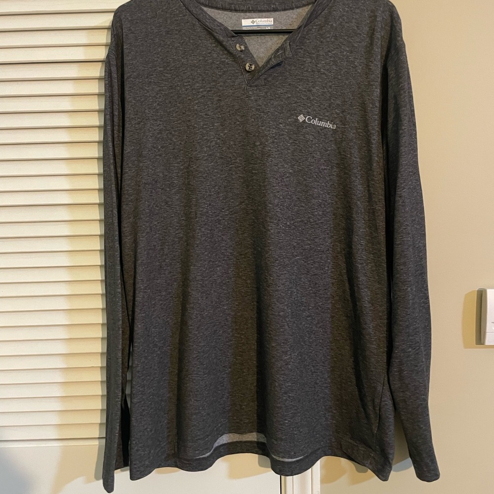 Columbia Charcoal Button-Up Shirt